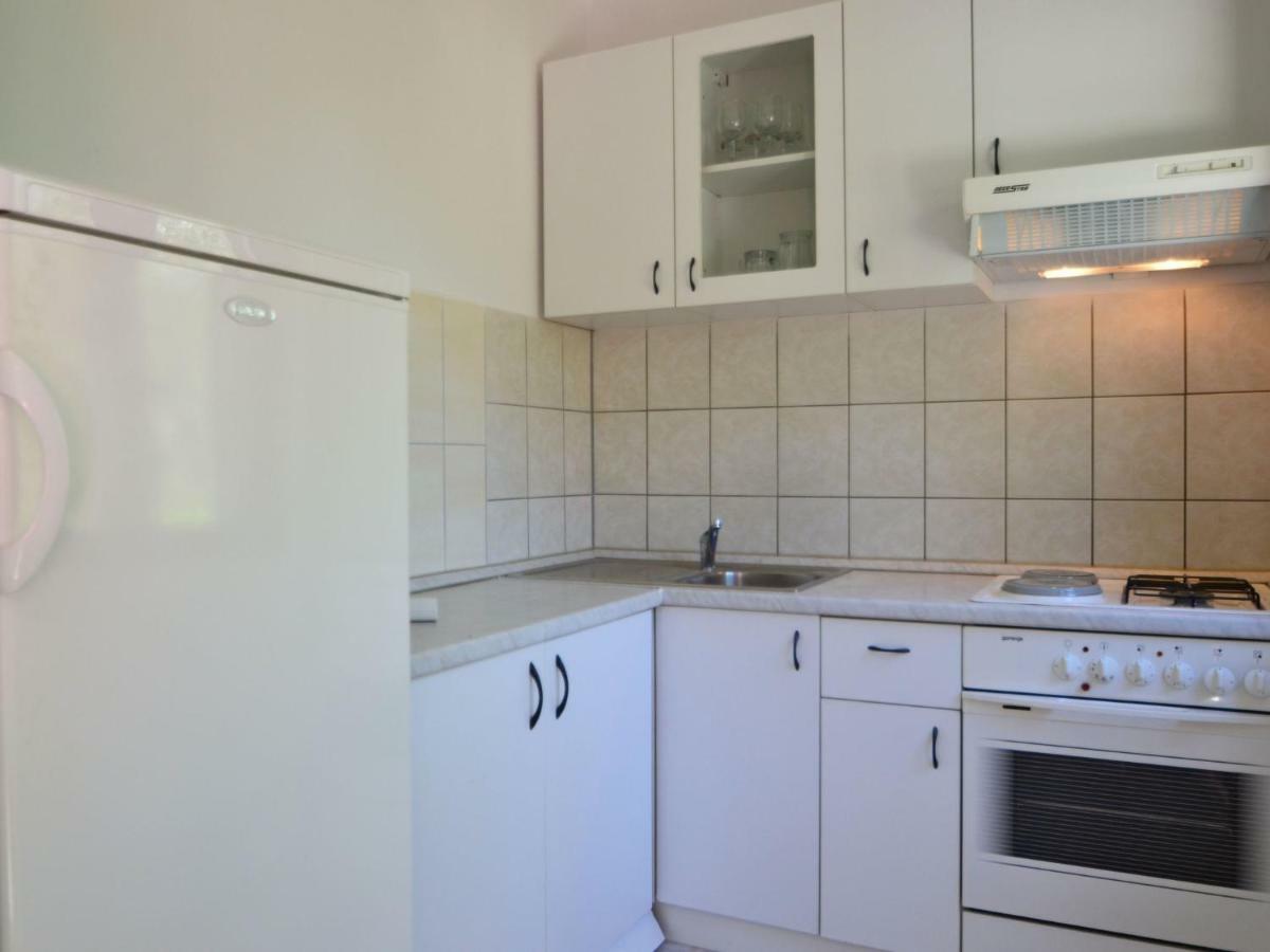 Holiday Home Nikolina By Interhome Vir Luaran gambar