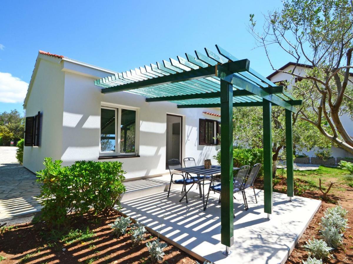Holiday Home Nikolina By Interhome Vir Luaran gambar